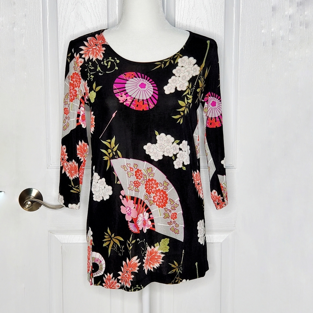 Vintage Carolyn Strauss Black Asian Print Tunic Top X-Small NWT